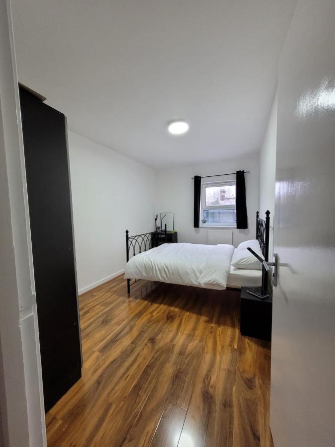Stunning 1 Bedroom Apartment In Londyn Zewnętrze zdjęcie